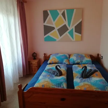 Holiday home Krezo Haz *